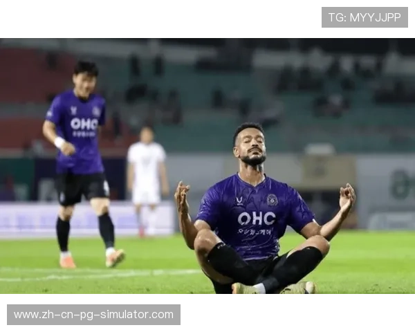 申花改打433阵型效果不佳 进攻三叉戟磨合问题突出